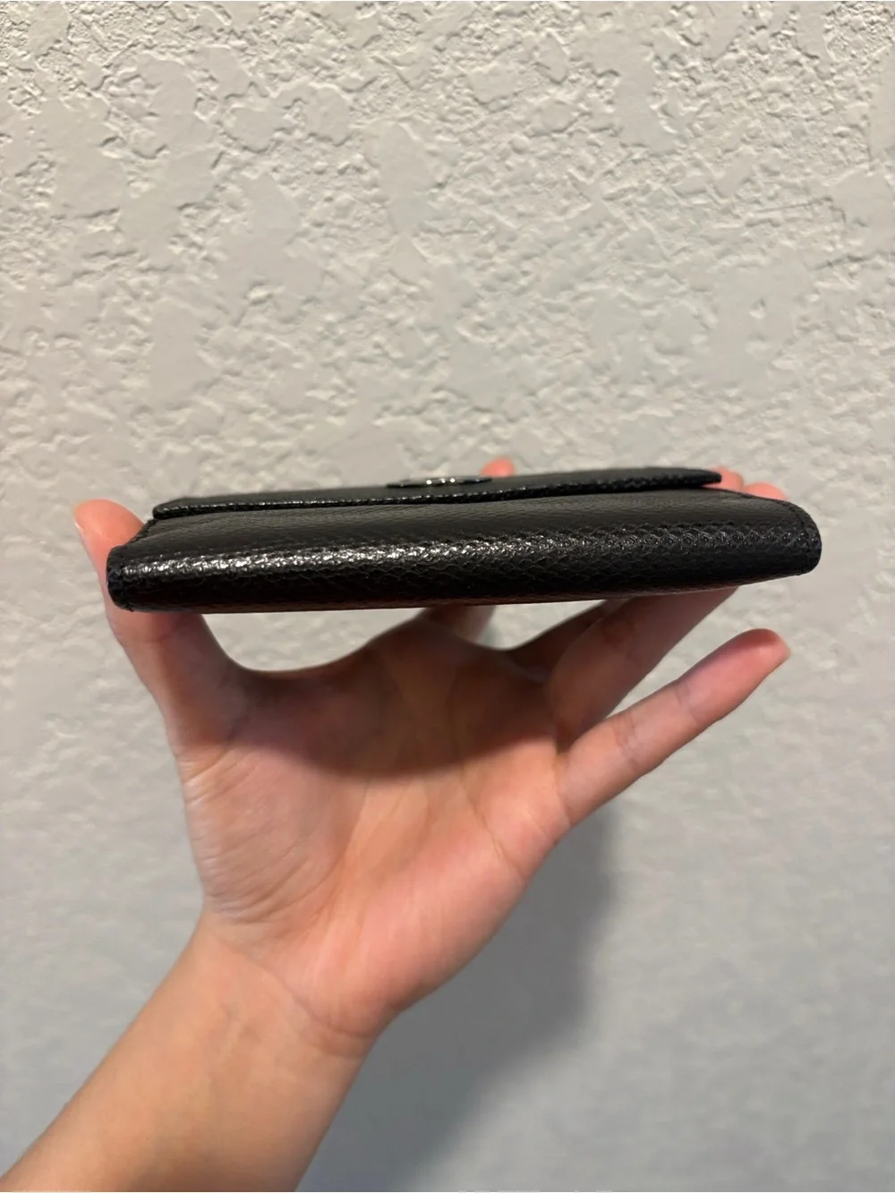 Gucci GG Logo Black Leather Wallet